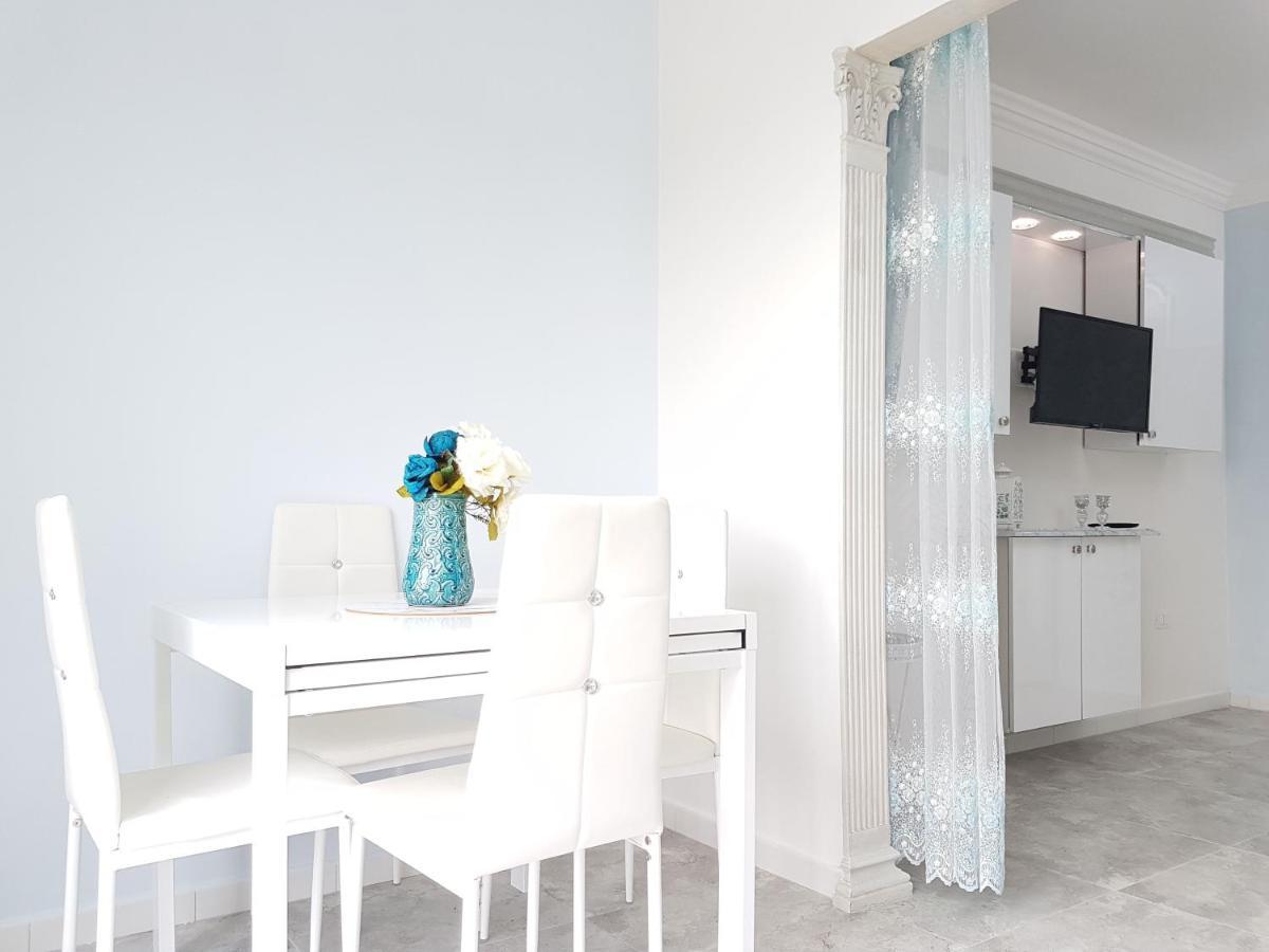 Blue Diamond Apartment Parghelia Bagian luar foto